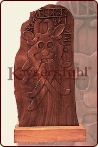 Runenstein mit Odinmotiv (Stele)