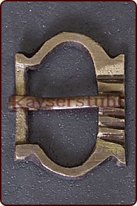 Mittelalterliche Messingschnalle Typ VII