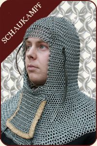 Kettenhaube mit quadratischem Mundschutz 01