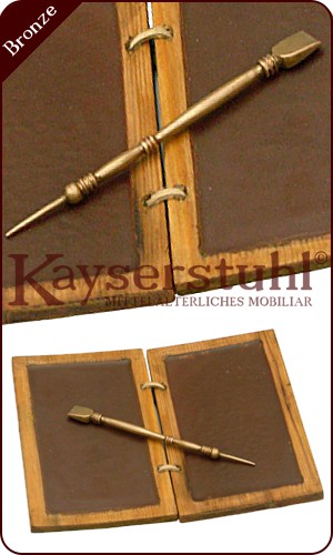 Tabula Cerata mit Stylus (Schreibtafel mit Bronzestift) 