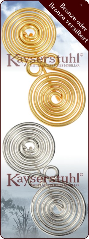 Bronzezeitliche Spiralfibel mit zwei Spiralen