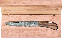 Damast-Klappmesser mit Zebranoholzgriff
