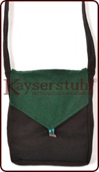 Pilgertasche aus Wolle in grün/schwarz