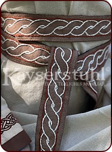 Mittelalterlich inspirierter Stoffgürtel, braun