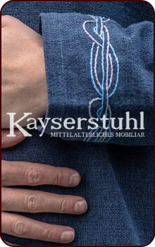 Bestickte Wikinger-Tunika "Urnes", graublau