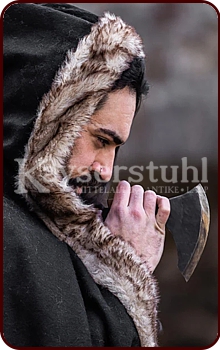 Mittelalterlicher Umhang "Fjell" mit Kunstpelz (schwarz)