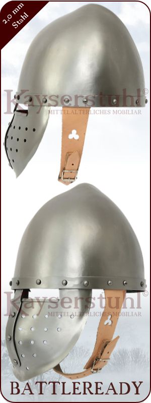 Italonormannischer Helm mit gewölbter Maske