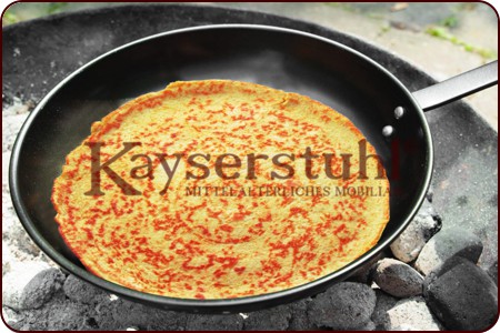 Pfannkuchenpfanne mit langem Griff