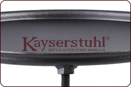 Flacher Pfannenknecht aus Gußeisen für Feuerschalen