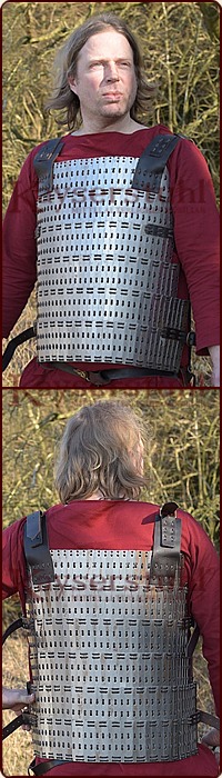 Muskelbrust und Rückenpanzer aus Stahl poliert Ritterrüstung Plattenpanzer LARP Wikinger Mittelalter